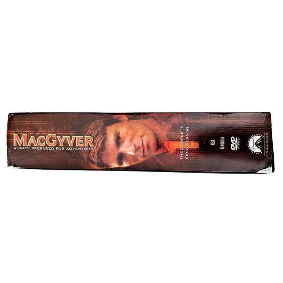 MACGYVER DVDs Complete First Season Pre-Owned - Picture 2 of 9